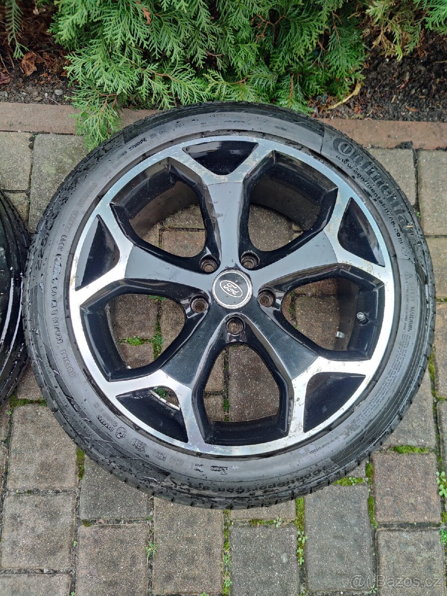 ALU kola Ford 225/50 R17