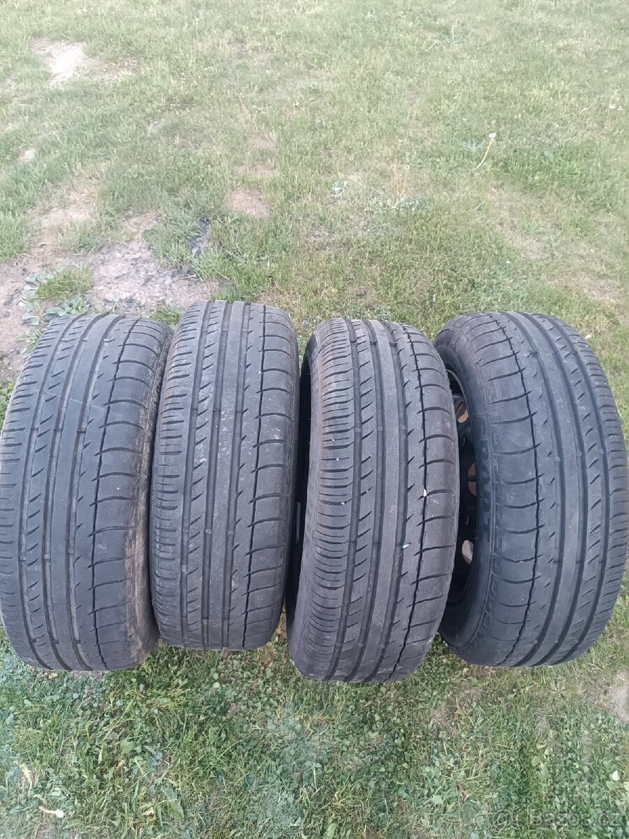 Škoda fabie 1 kola