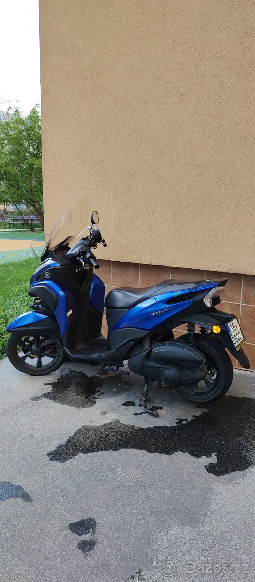 Skůtr trojkolky Yamaha MWS 125 - C