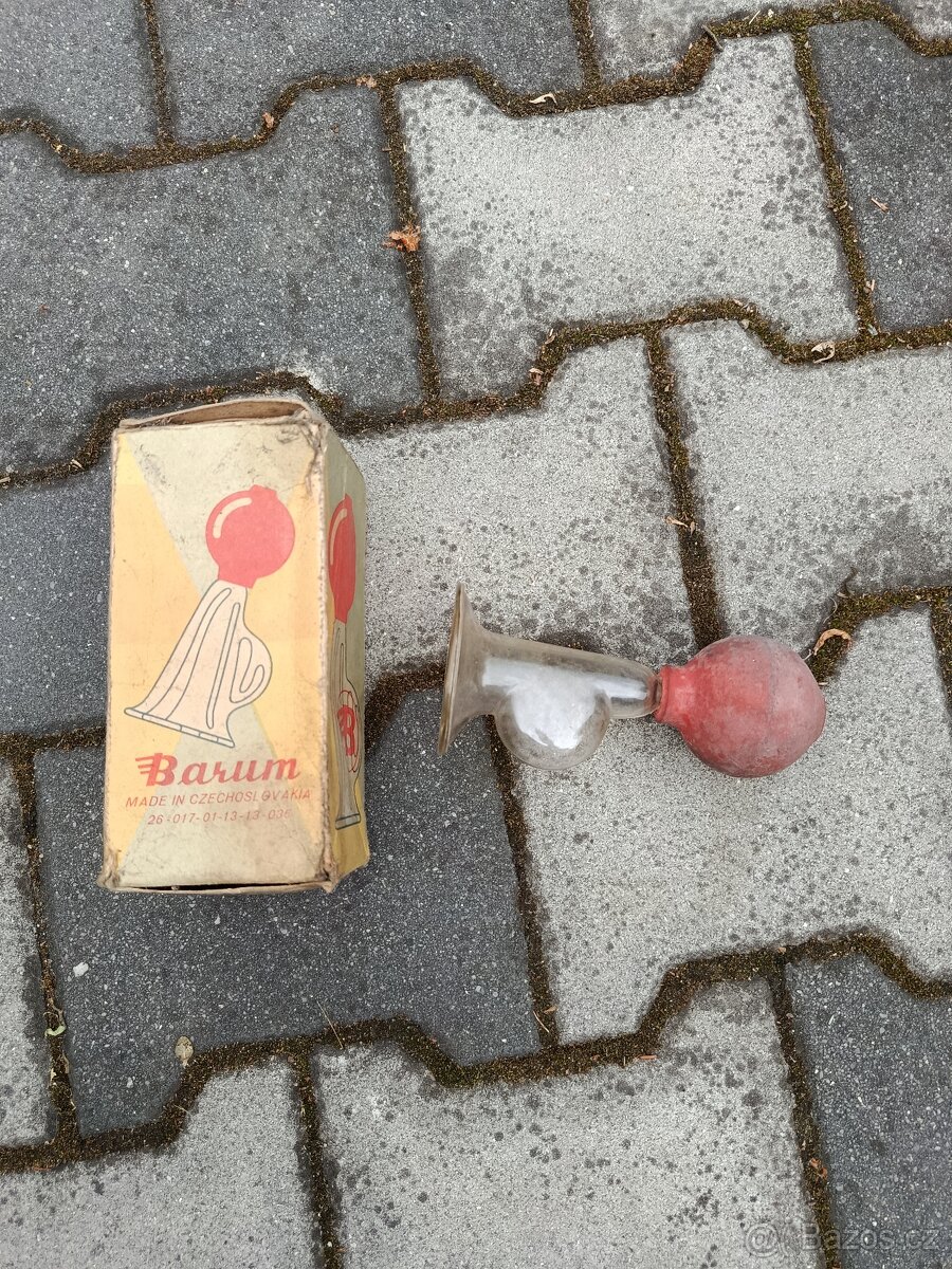 BARUM RETRO ODSÁVAČKA MLÉKA