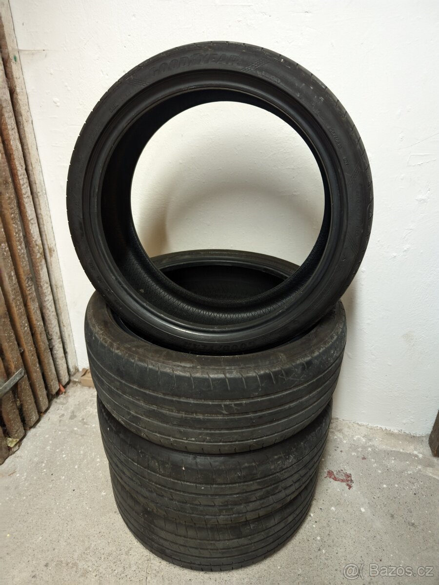 Goodyear EAGLE F1 Assymetric 5 R19