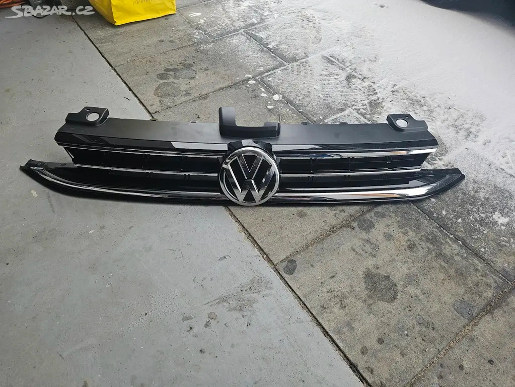 Maska VW Golf sportsvan Facelift