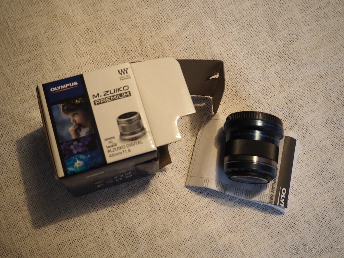 Zuiko Premium
