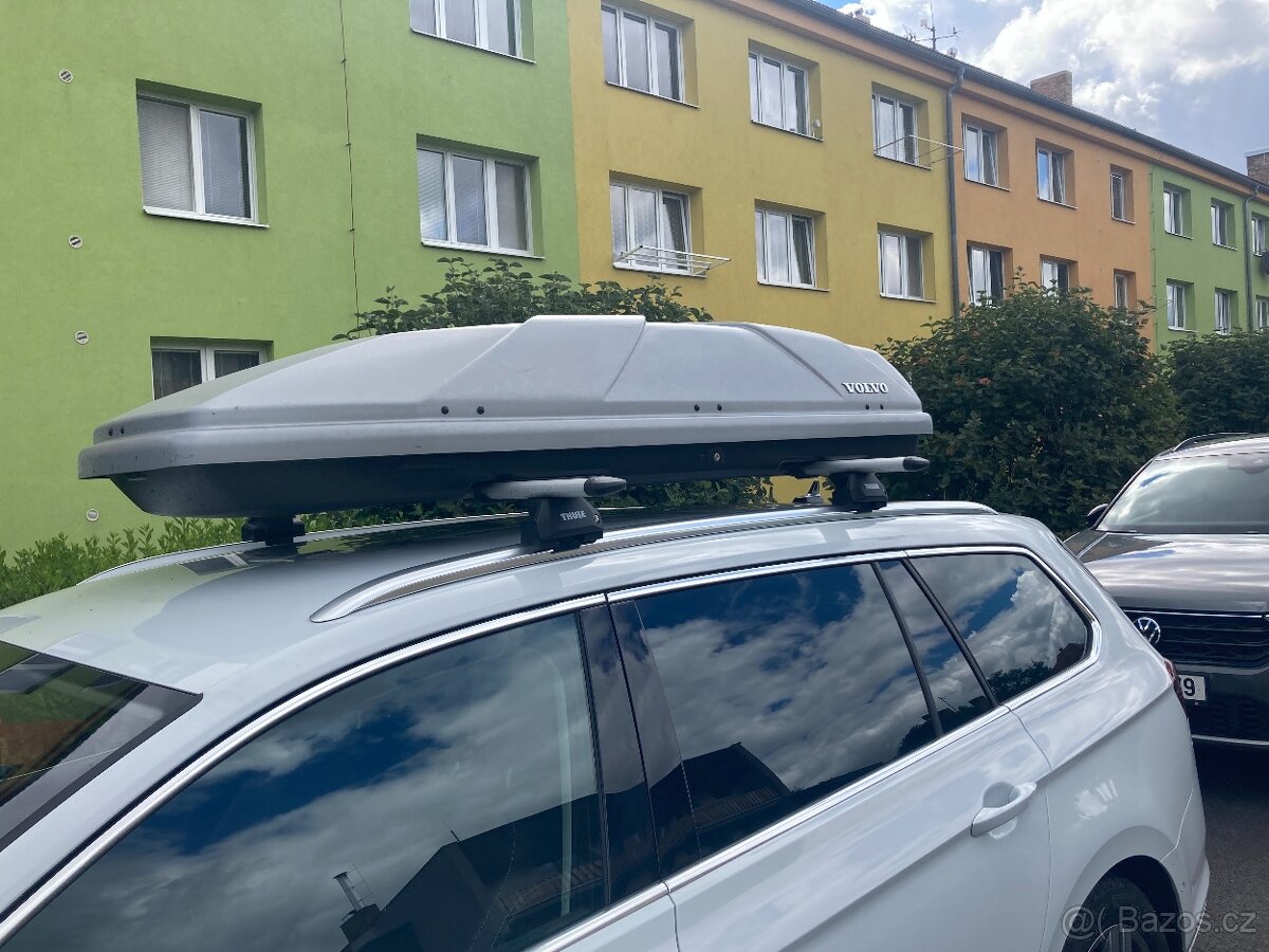 Střešní box