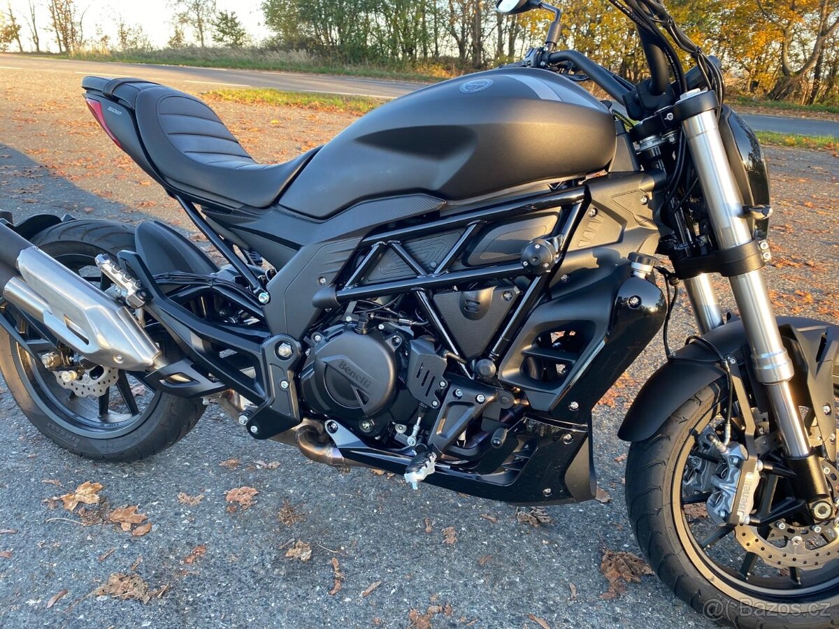 Benelli 502C nová v ČR rok 2022,35kw