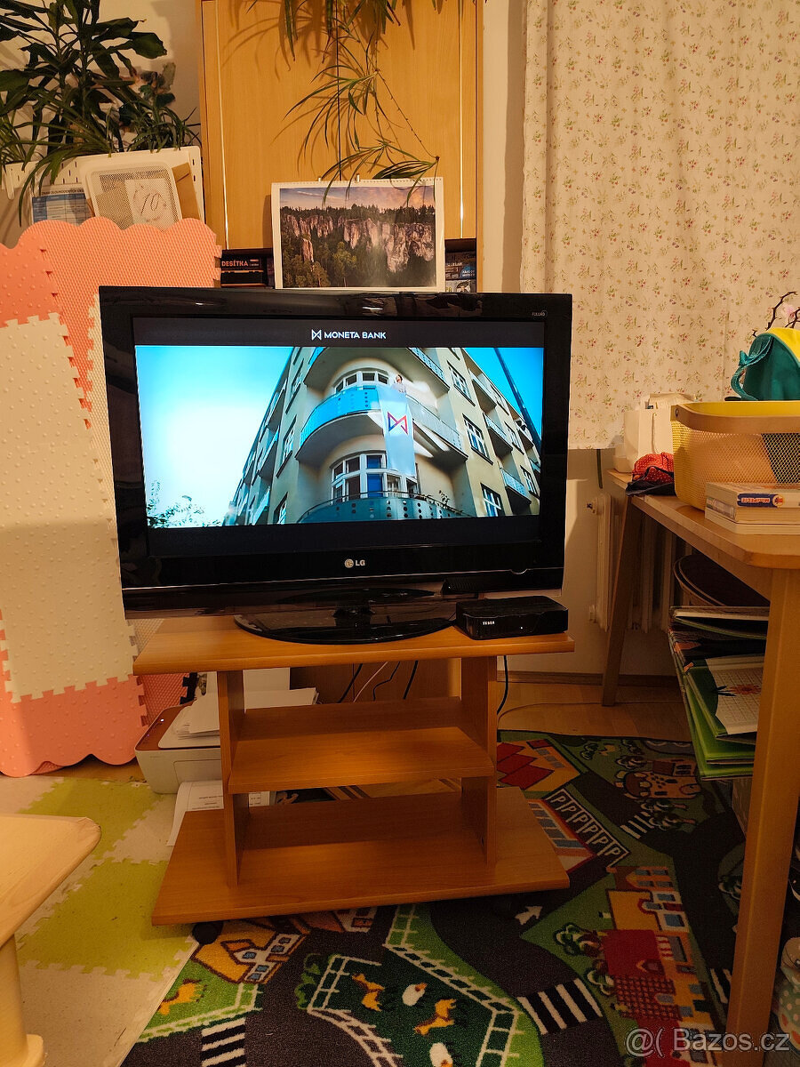 TV sestava – LG 32" + DVB-T2 Tesla