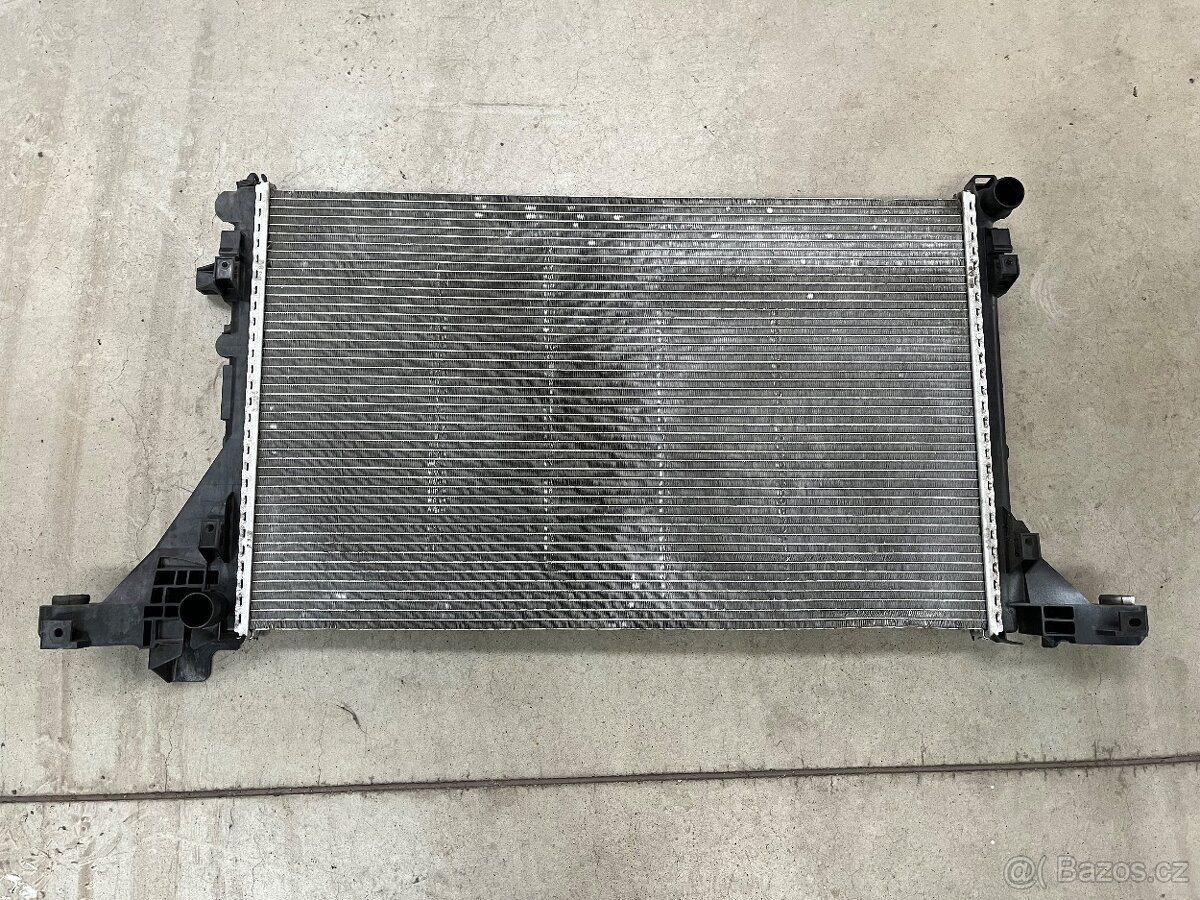 Vodní chladič Opel Movano