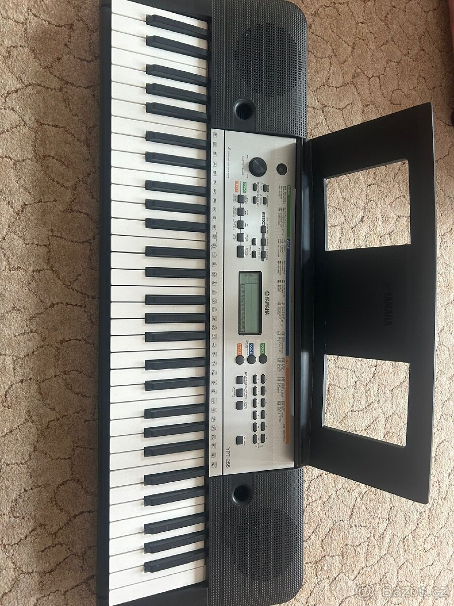 Yamaha piano