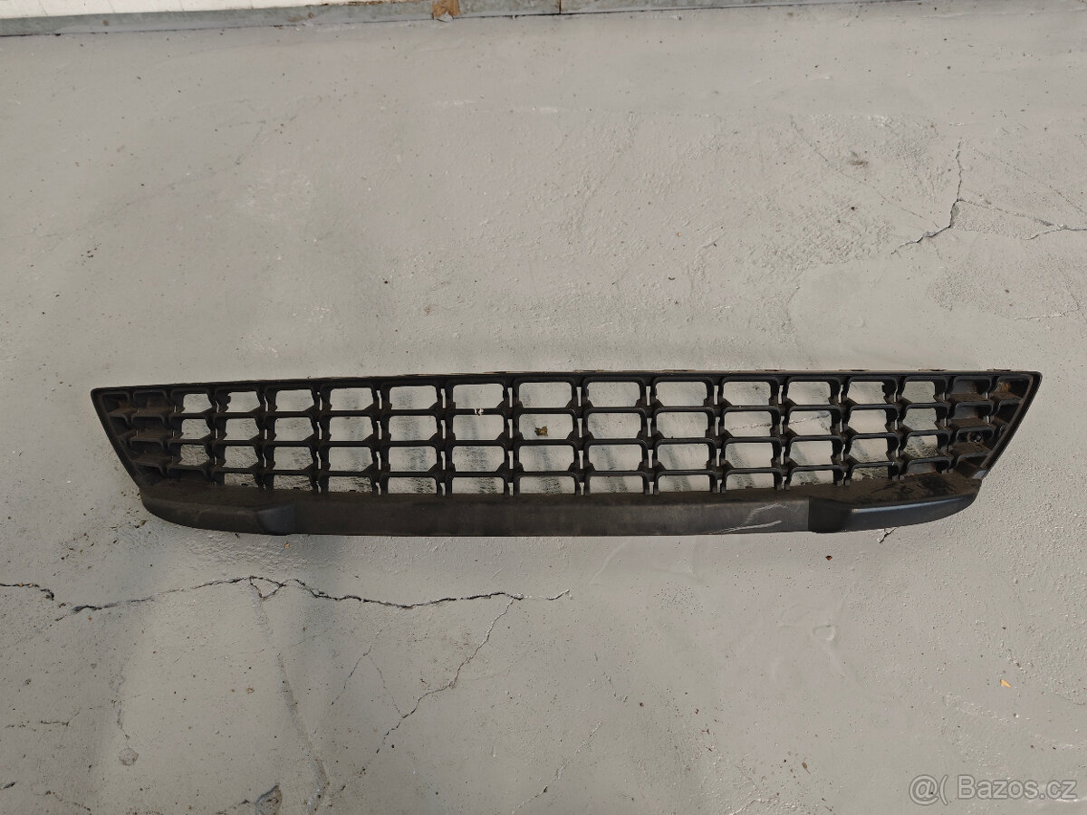 Mřížka nárazníku(gril) spodní Opel Zafira C