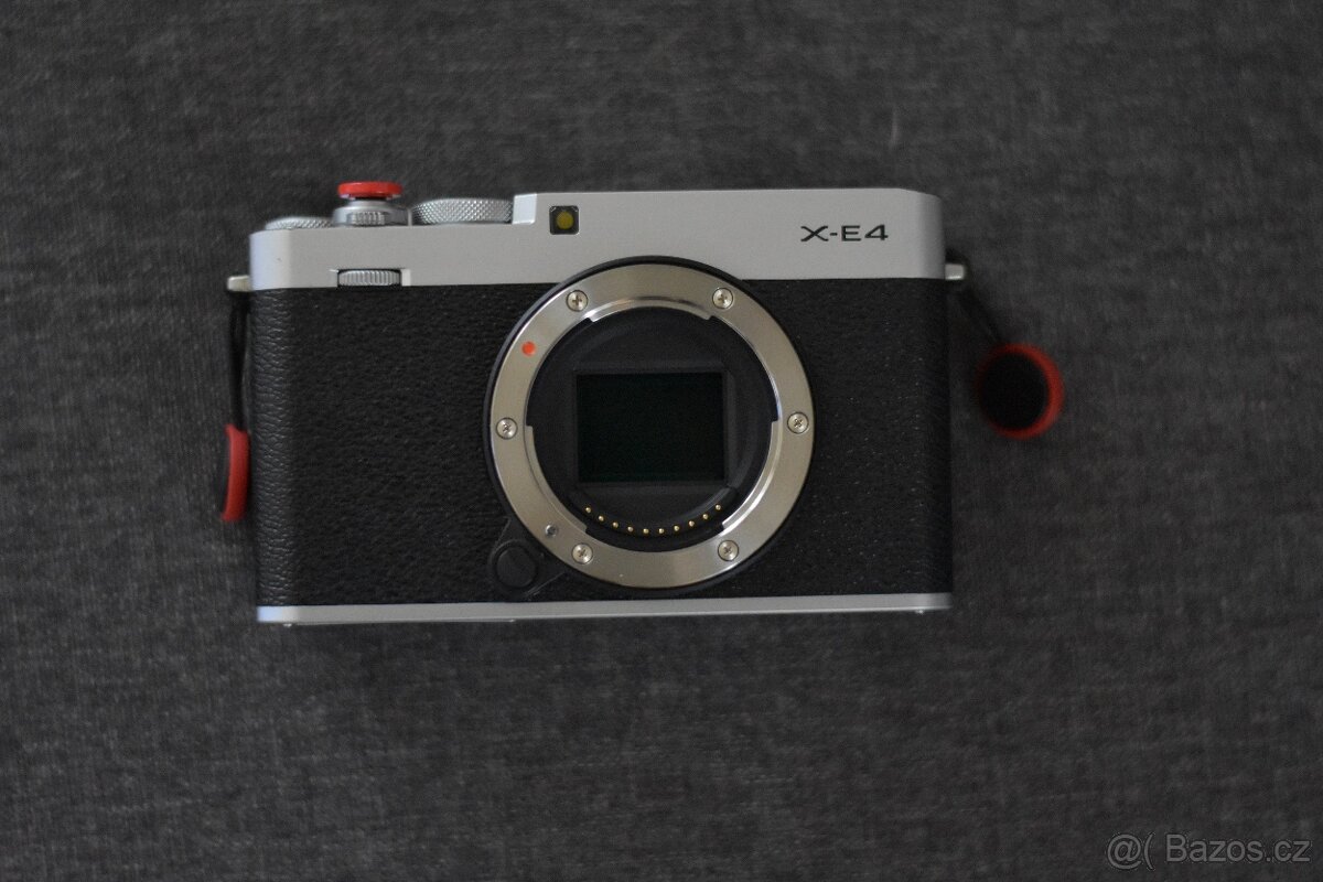 Fujifilm X-E4