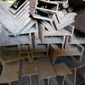 ocelový hutní materiál