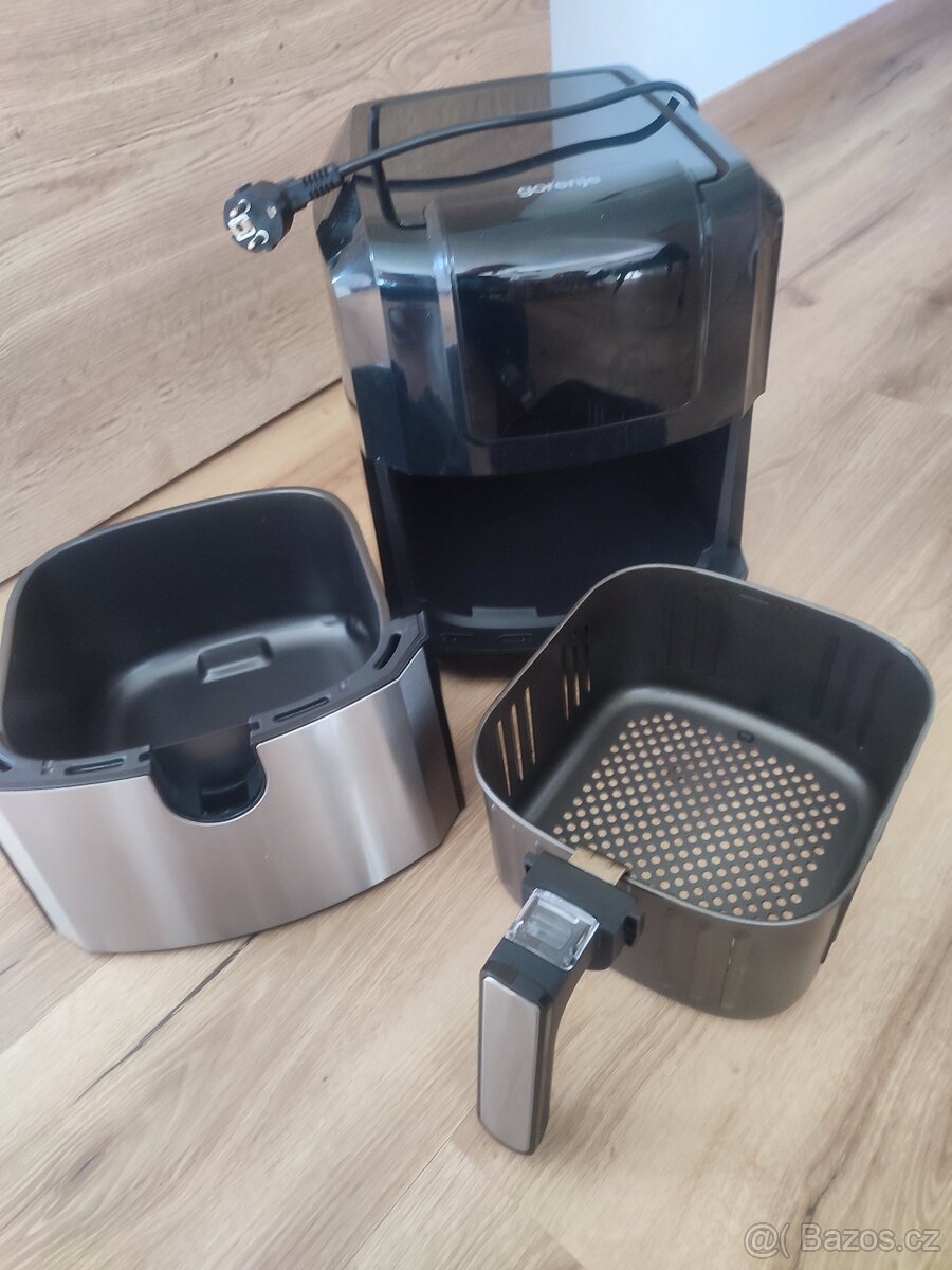 Horkovzdušná fritéza AF1700DB