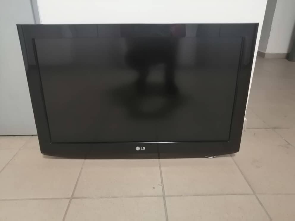 TV LG32