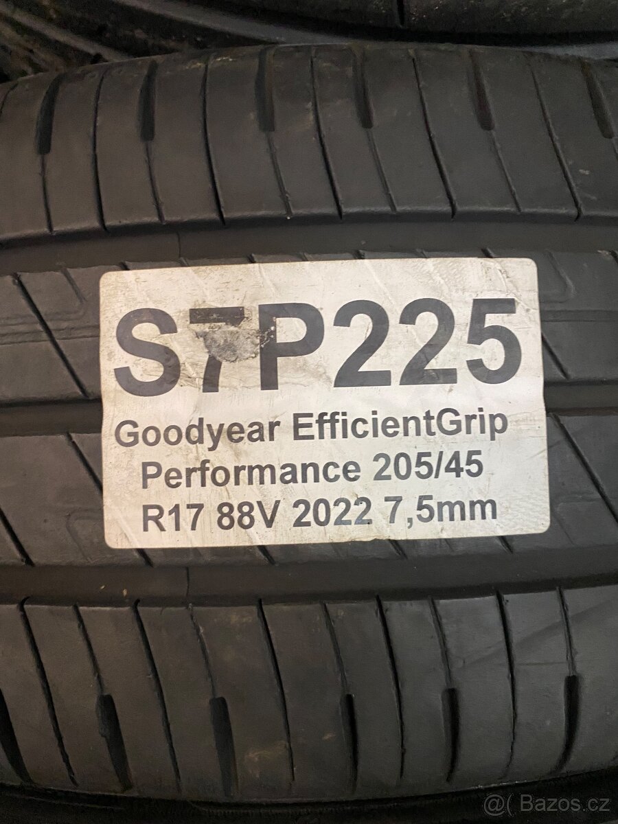 204/45 R17 88V GoodYear EfficientGrip (2022)