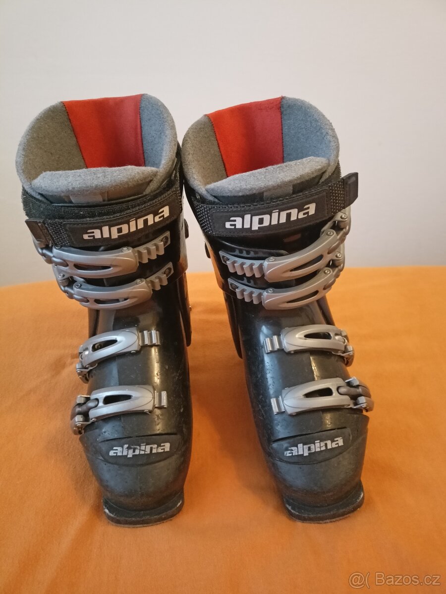 Dětské lyžařské boty vel.38 (stélka 25 cm)