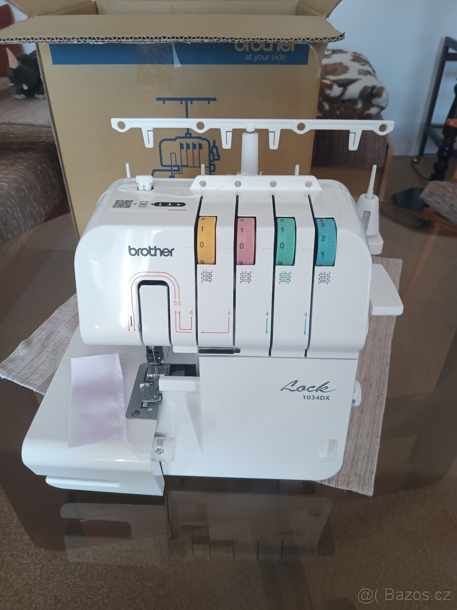 Šicí stroj Overlock Brother 1034 DX