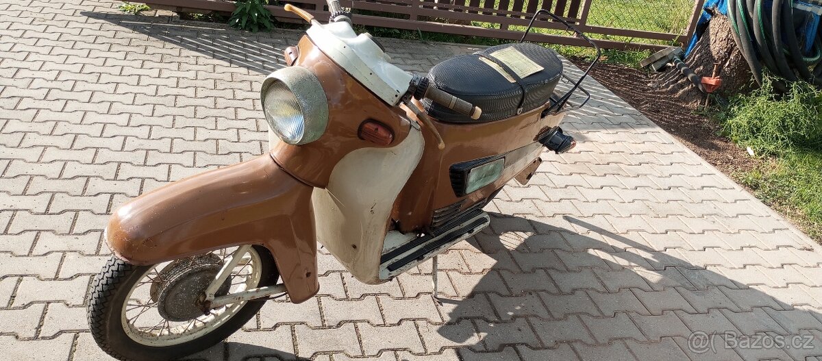 Prodám Manet 100,1960