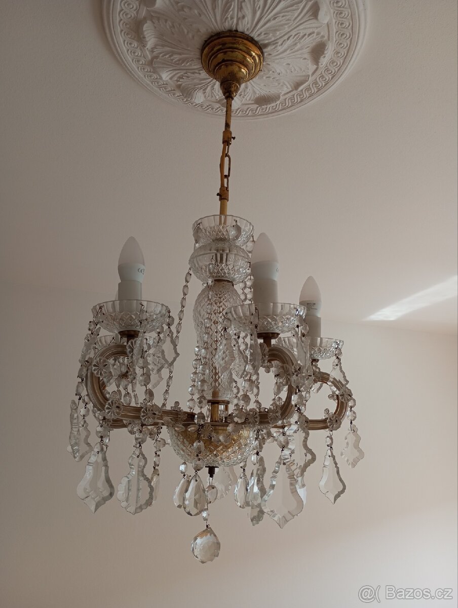 Křišťálový lustr
Výroba ČSSR Kamenický