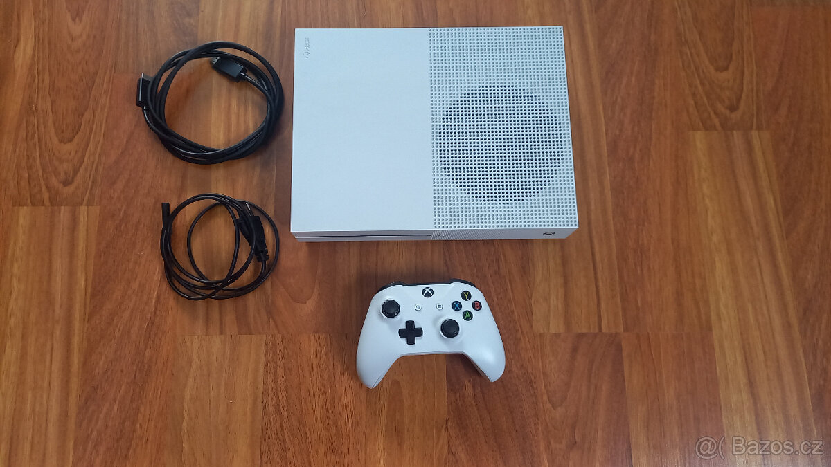 XBOX ONE S 500GB