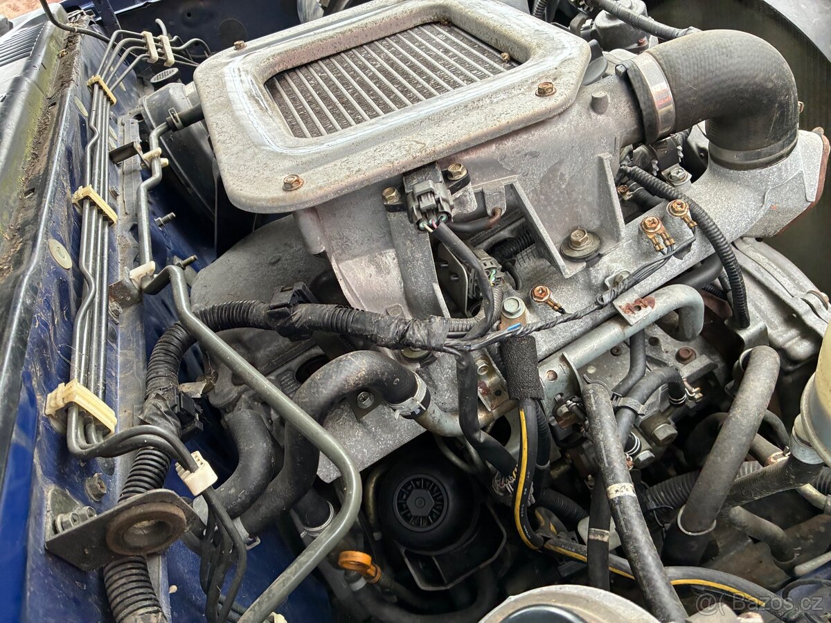 Motor Nissan YD25