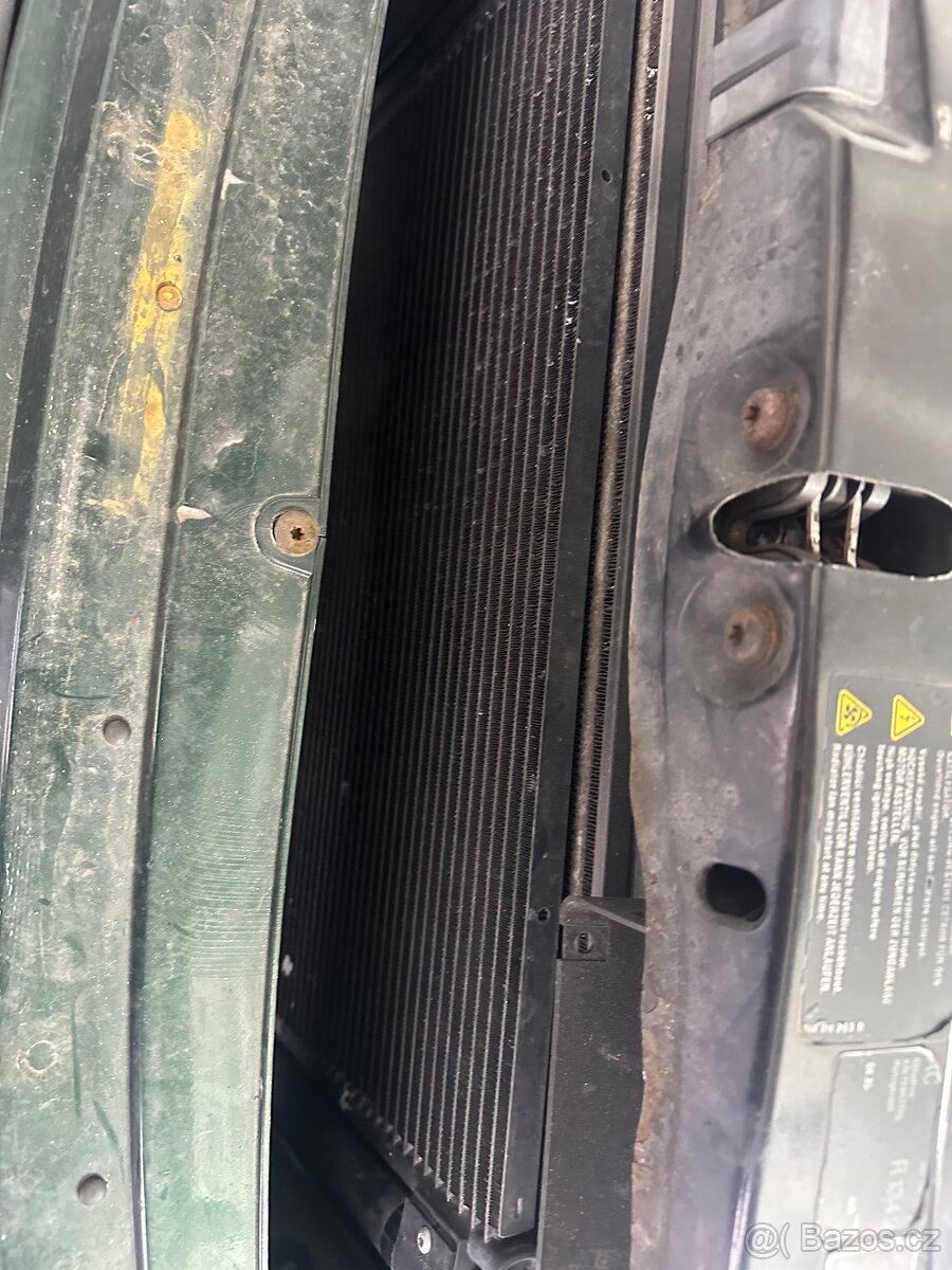 Chladicova stěna Octavia 2 2.0tdi