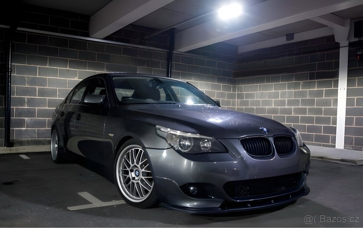 Lipo spoiler bmw E60 E61 - Černý Lesk