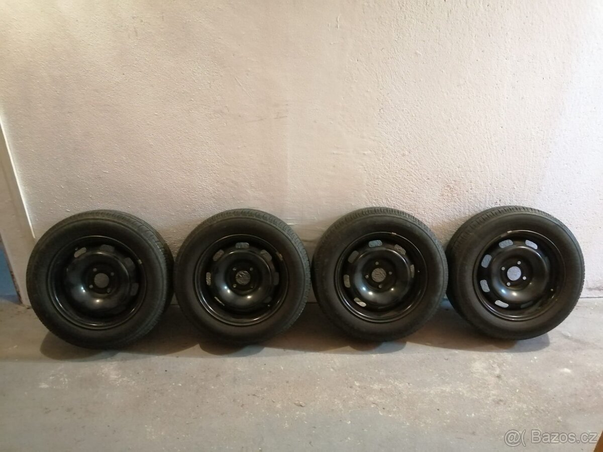 Prodám použité letní pneumatiky na vůz Citröen C3