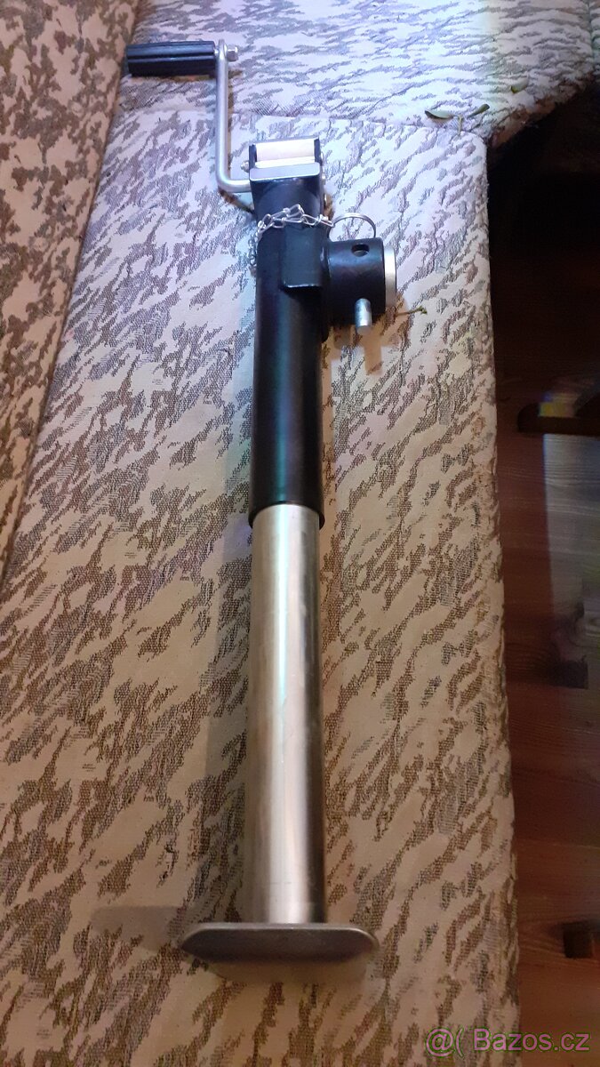 Operna podperna noha