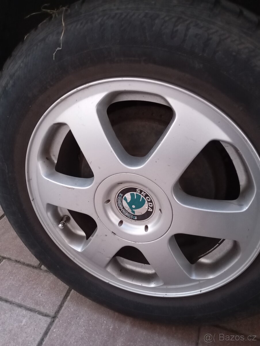 ALU kola Octavia 1 r15 5x100
