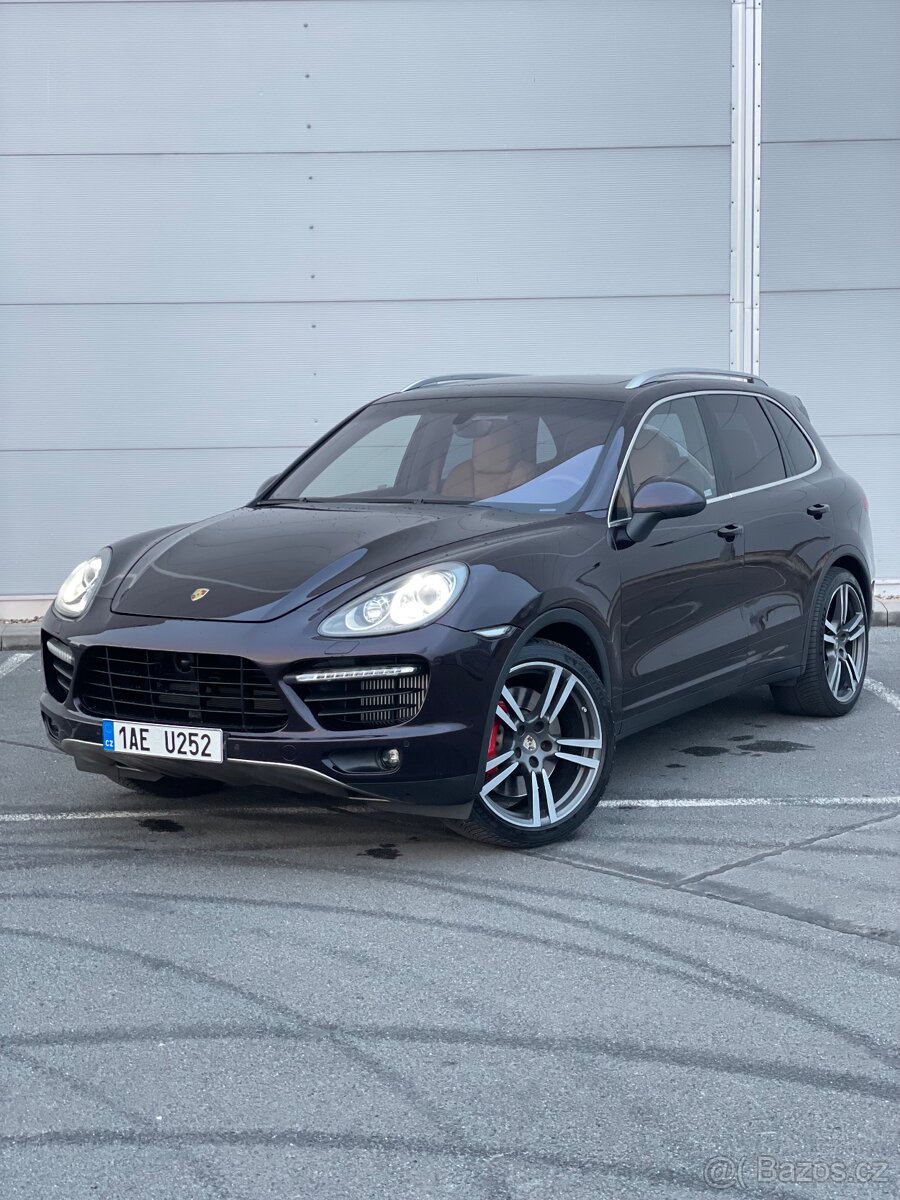 Porsche Cayenne Turbo