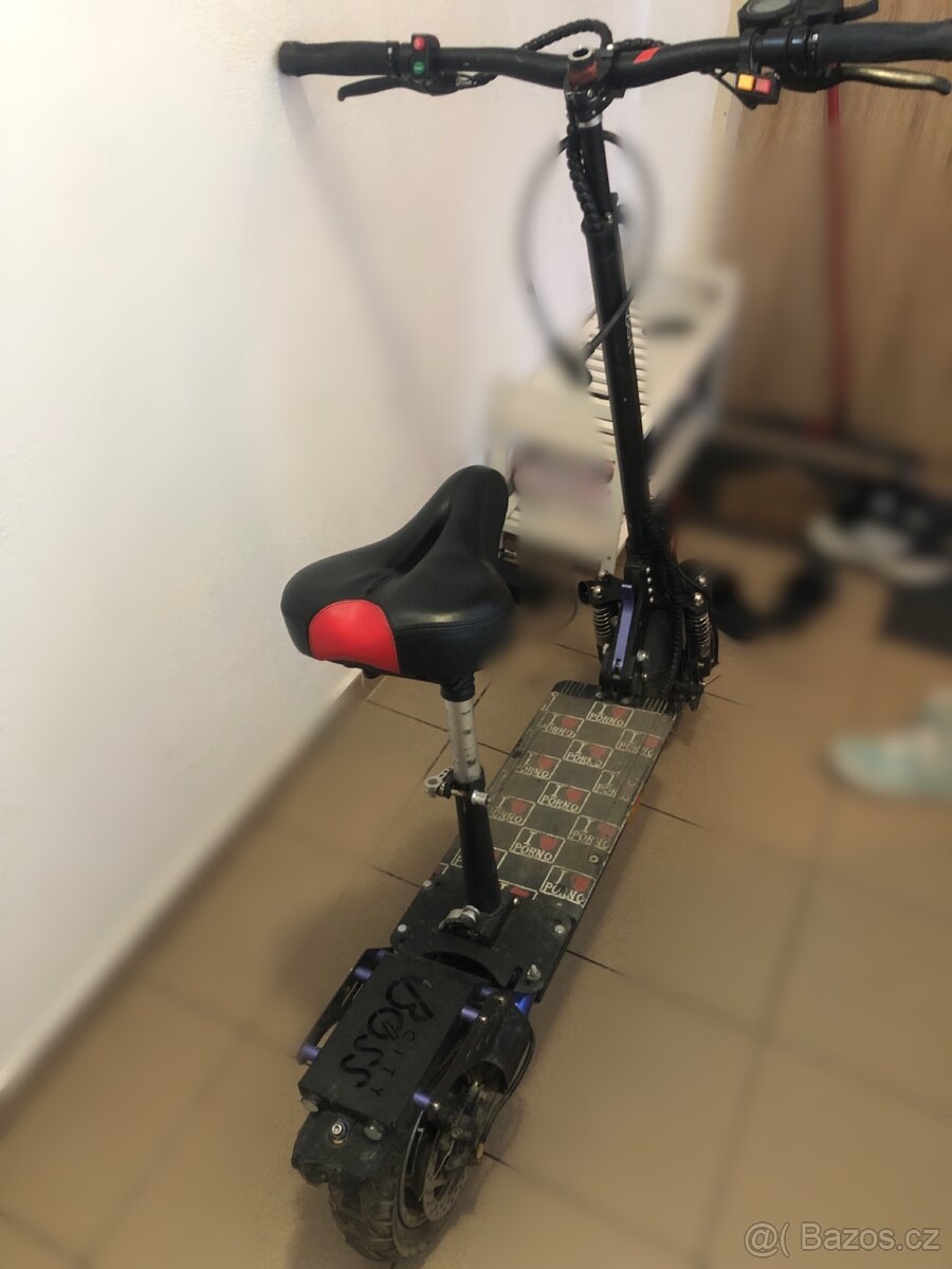 Elektrokoloběžka CITYBOSS