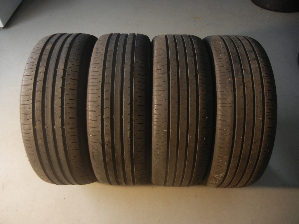 Letní pneu Continental 215/55R17