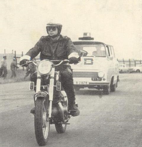JAWA 350 Californian VB / policejní / TP