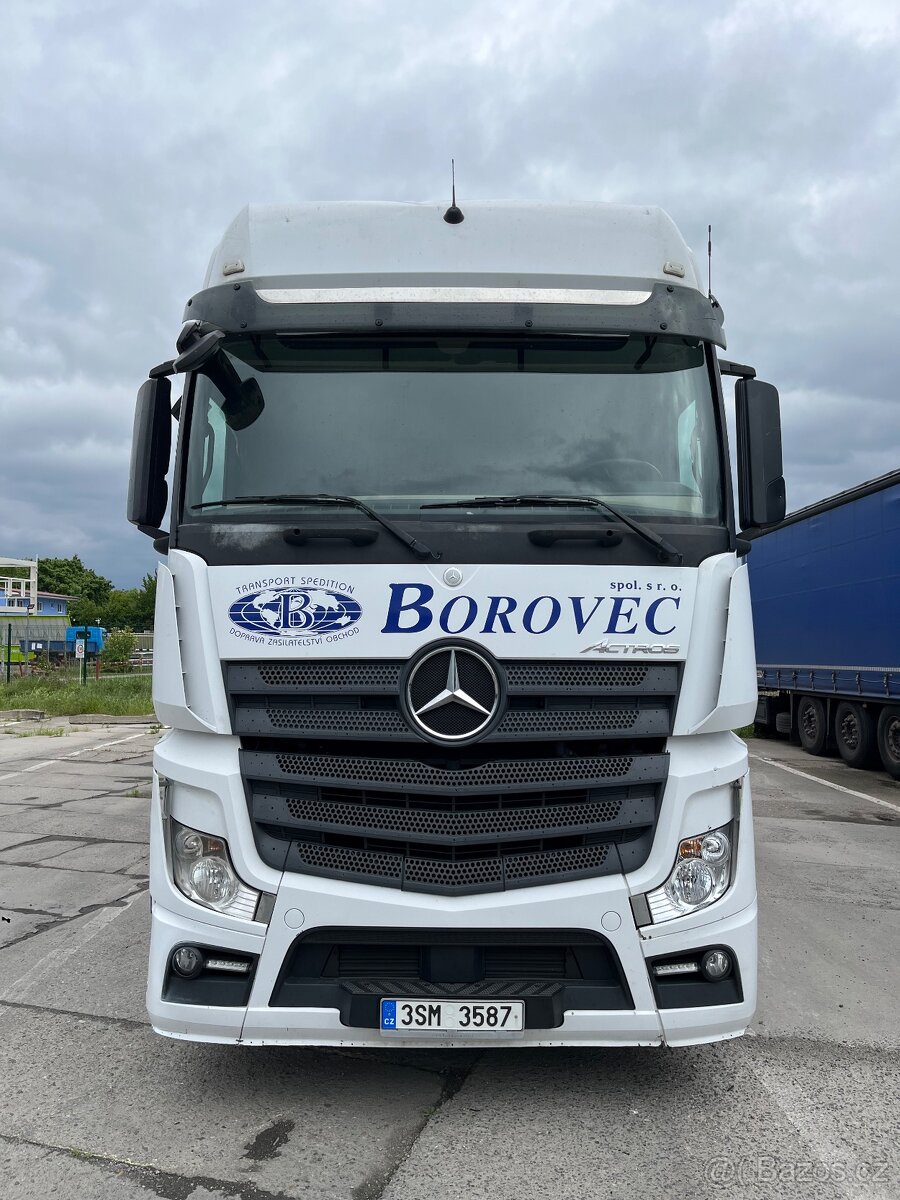 Mercedes Benz Actros 1845