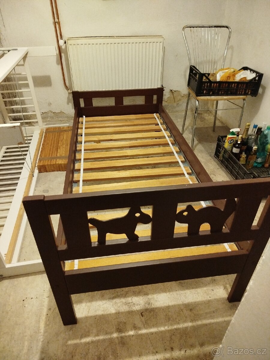 Dětská postel
