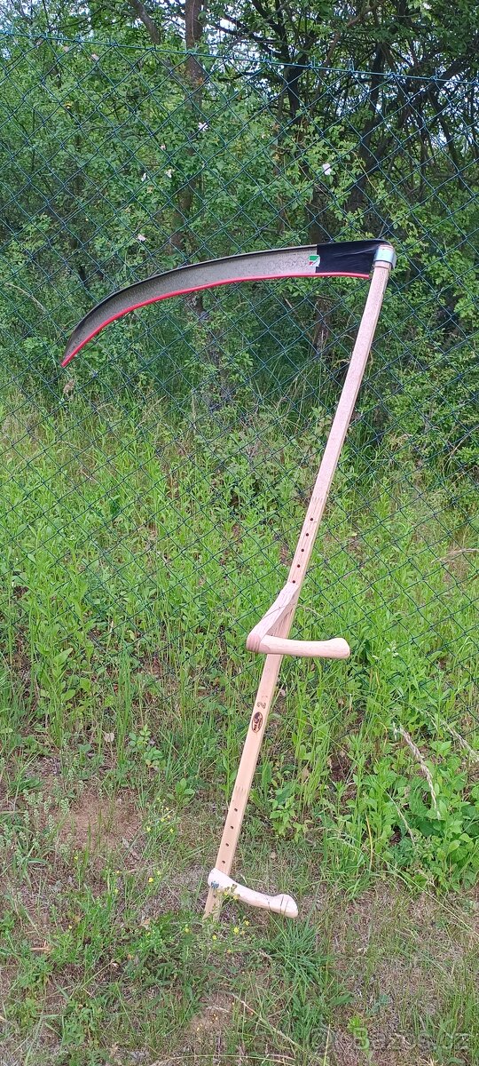Kosa na trávu, rakouská, na postavu 155-185 cm