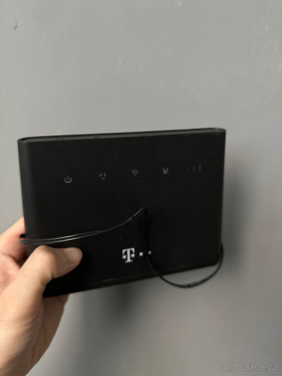 Huawei B310 T-mobile černý 72360