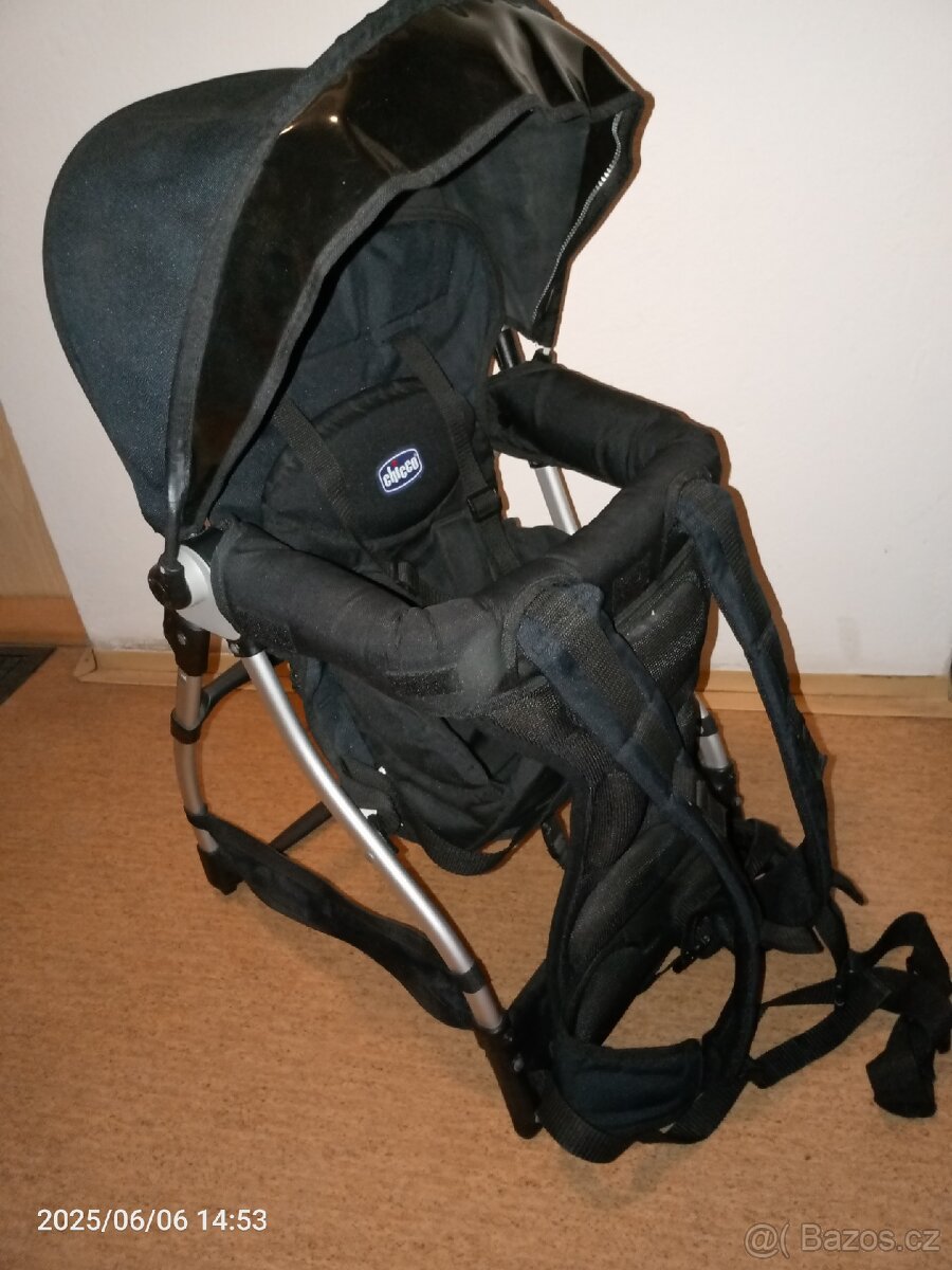 Dětská krosna / nosítko Chicco Caddy