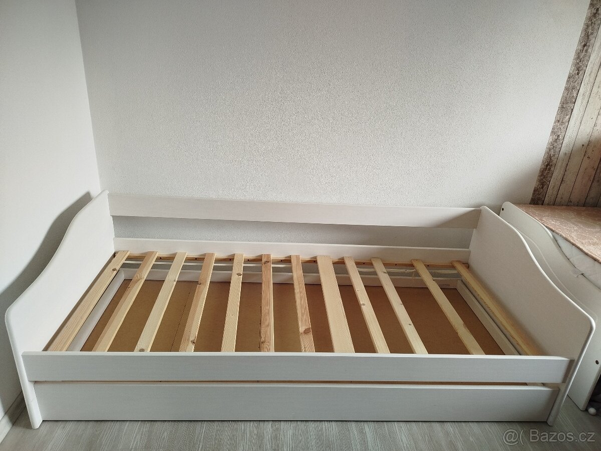 Prodám 2 ks - výsuvná postel 90 x 200