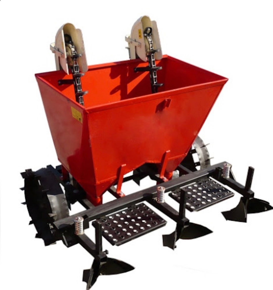Dvouřadkový sazeč za traktor
