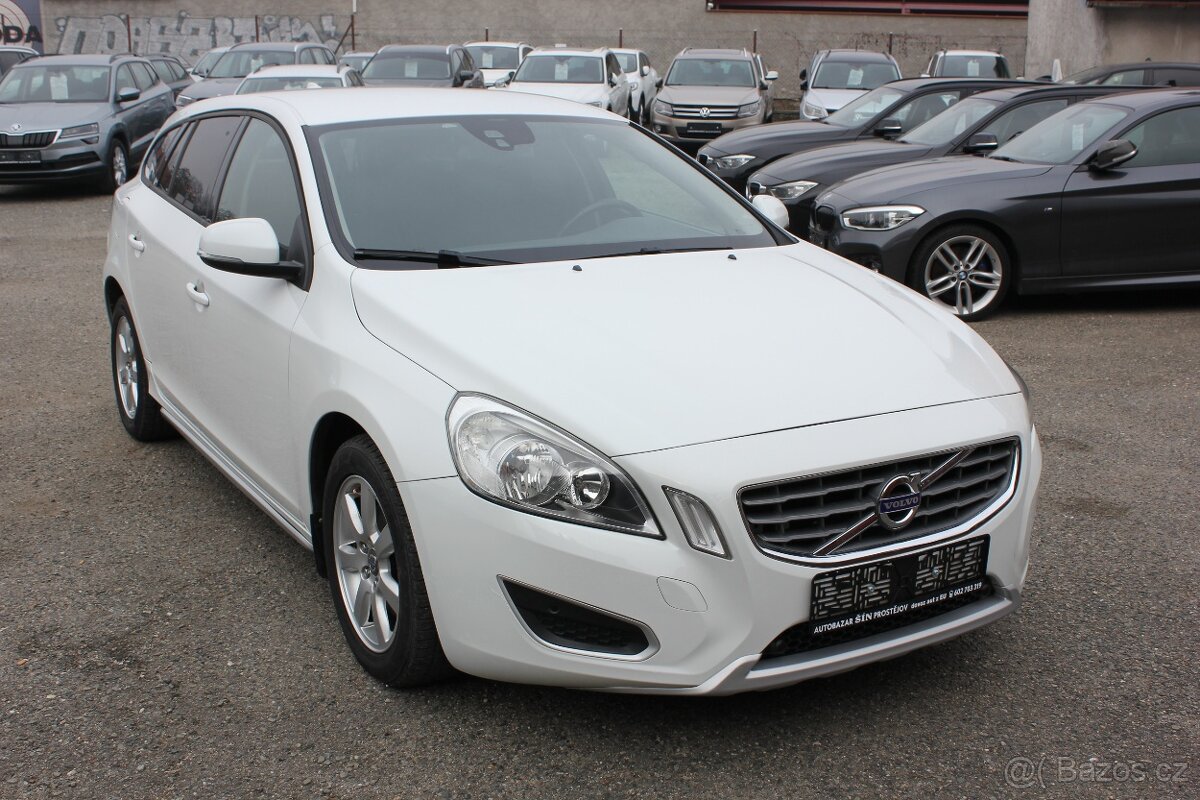 Volvo V60 2.0D3, V5, 120kW, servis