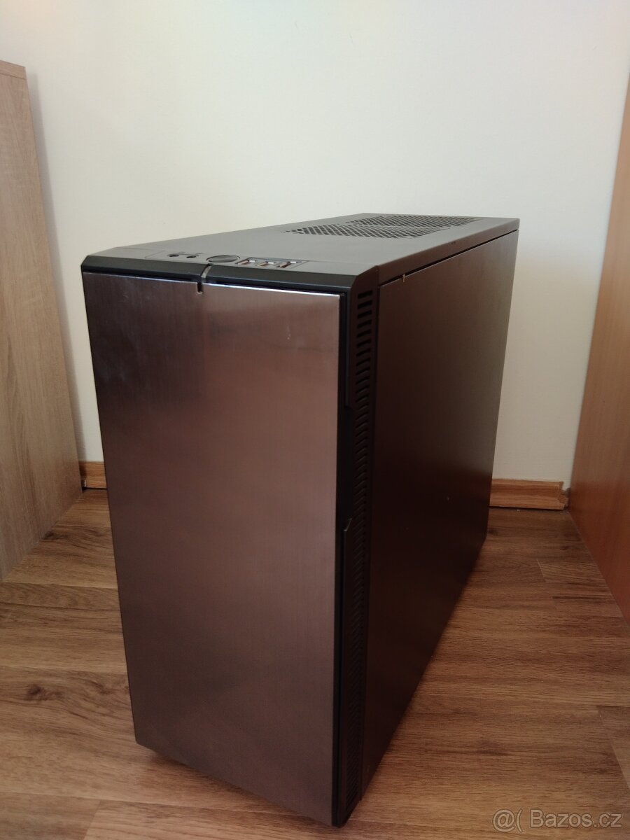 herní/kancelářský Pc desktop