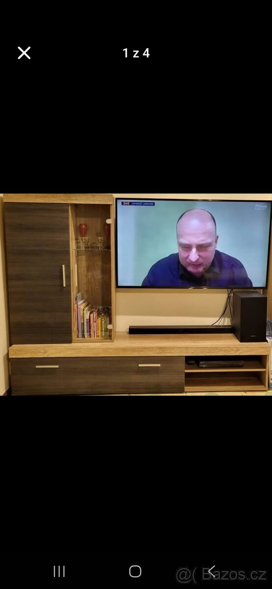 Obyvaci stěna
