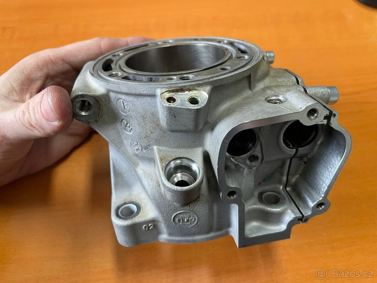 Prodám válec na KTM EXC 150 TPi 20-23