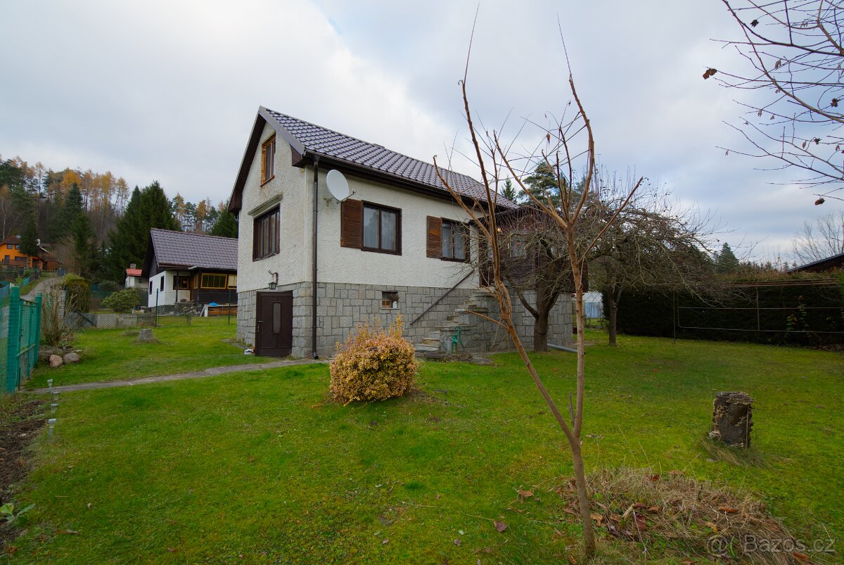 Prodej chaty u řeky Sázava