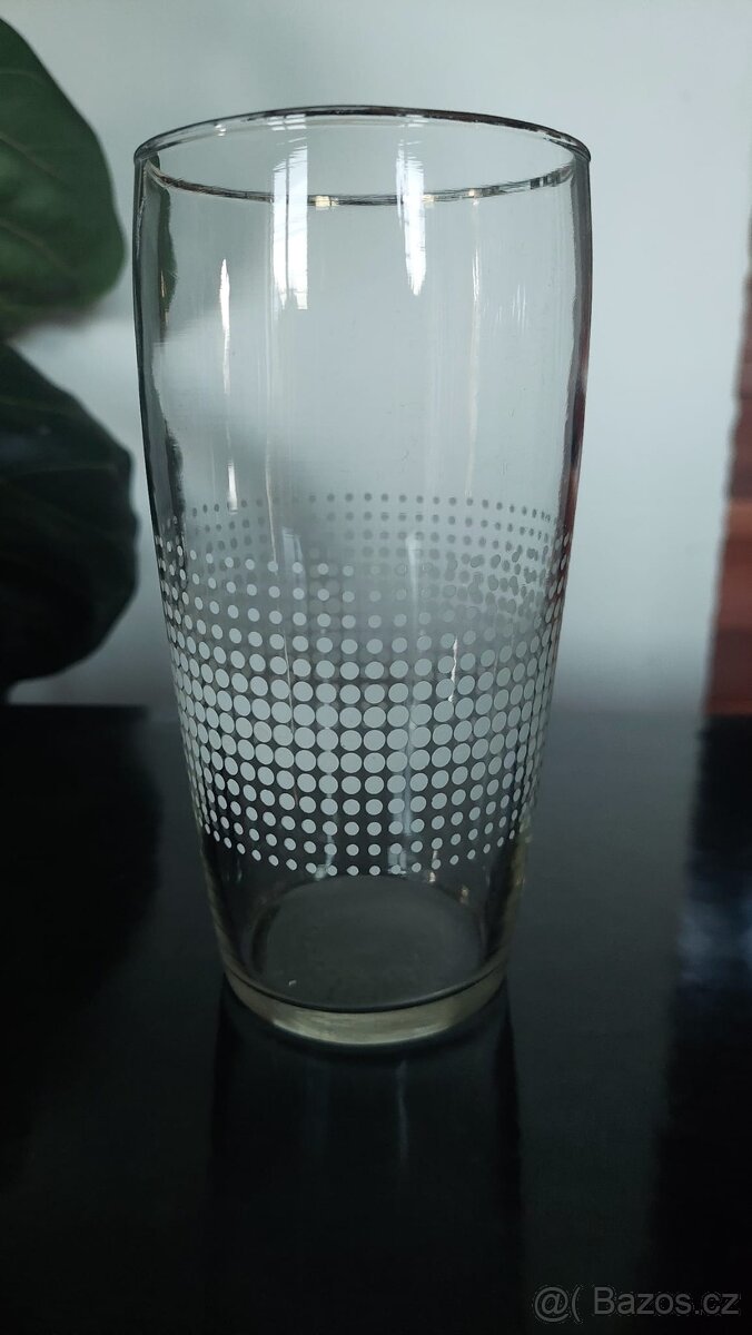 retro, socialistický pohárek, půllitr