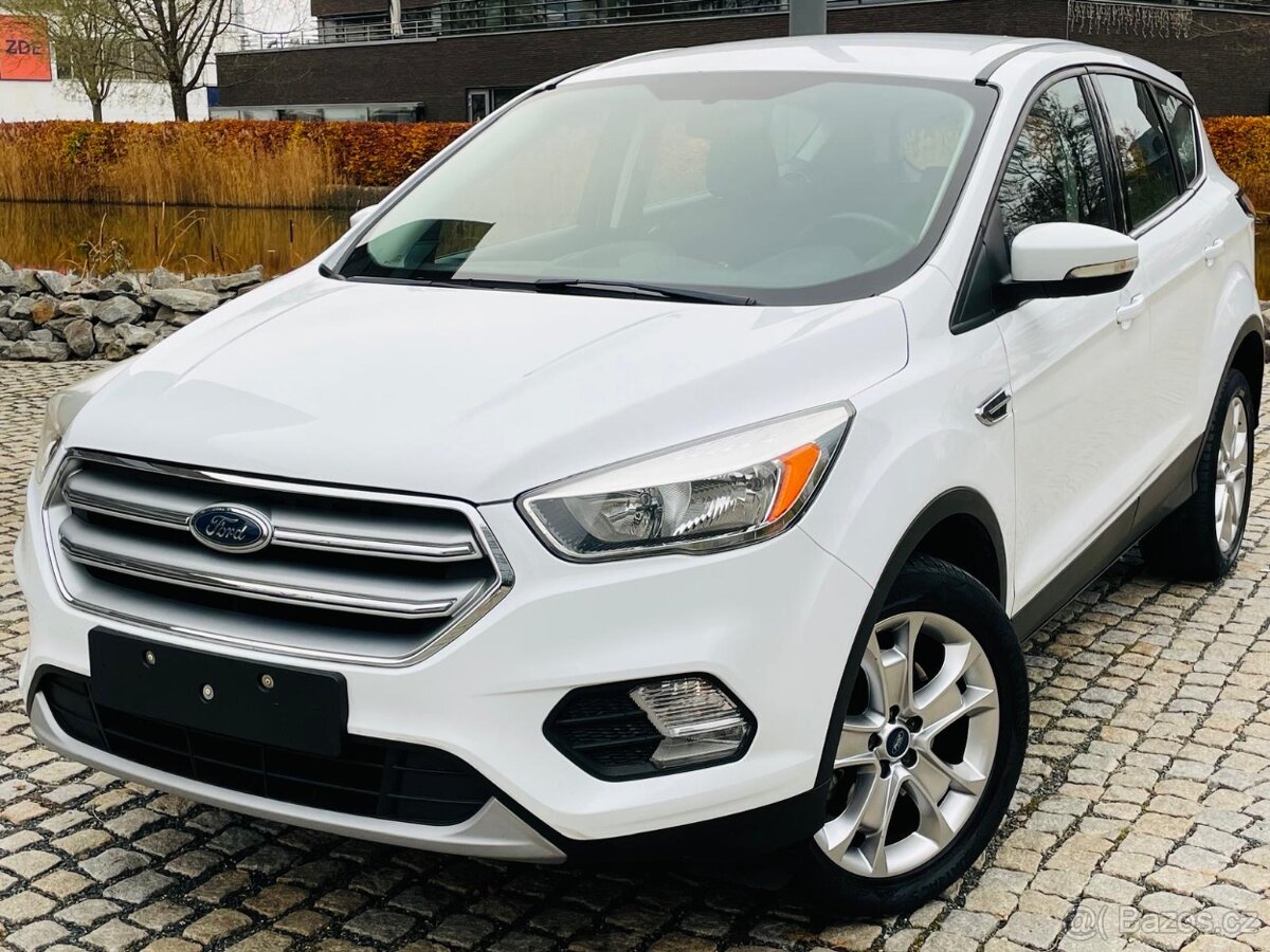 Ford Kuga 2.0TDCi 110KW MANUÁL FACELIFT SENZORY 2WD