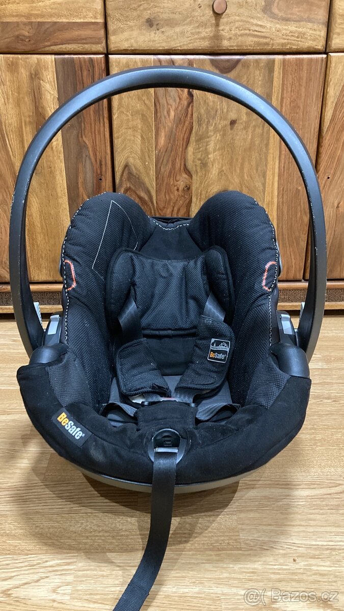 Autosedačka vajíčko