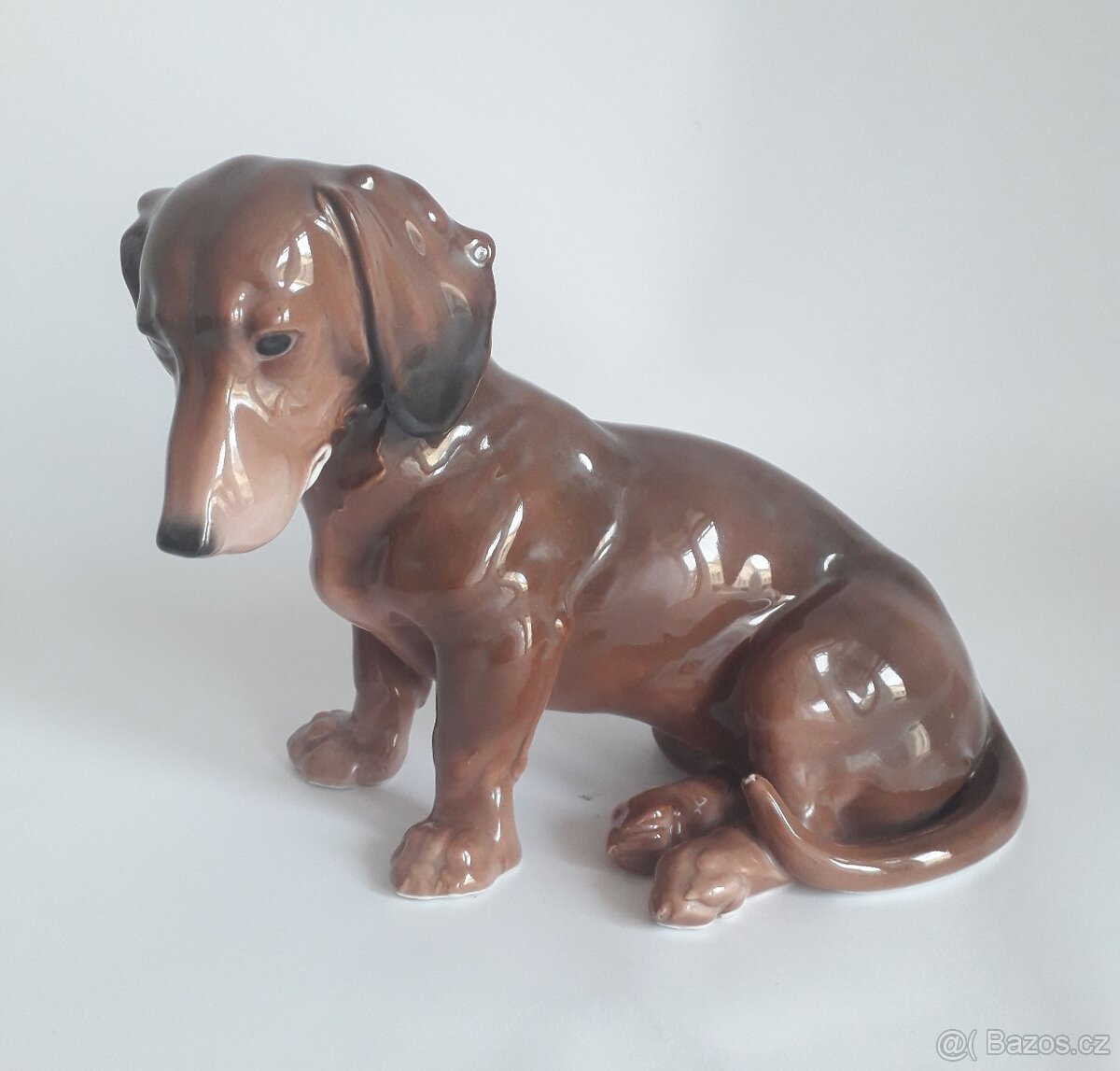 Starožitná porcelánová figura jezevčíka - Karl Ens - Německo