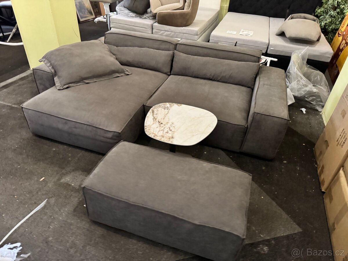 NOVÁ hnědá Sedací souprava Sirpio 270cm s taburetem Tkanina